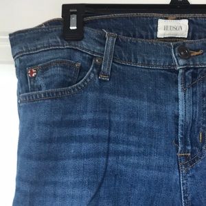 Hudson Women's Riley Luxe Crop Distressed Jeans